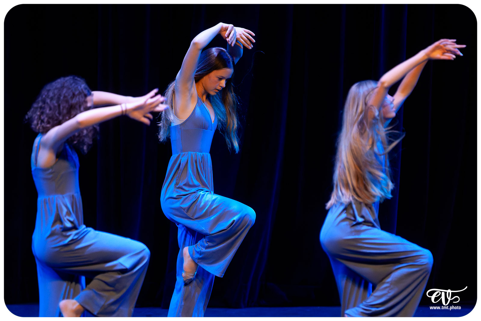 ECOLE DE DANSE CÉCILE ADAMOW